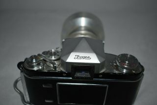 1950 ' s East German Exakta VX 35mm Camera w/ Zeiss 2.  8 / 80 Lens & Accessories 3