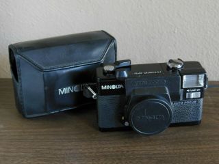 Minolta Hi - Matic Af2 Auto Focus Point & Shoot Camera With Fast 38mm F/2.  8 Lens