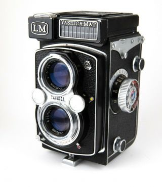 Yashica Mat Lm Twin Lens Reflex / Tlr 120 Film Camera With Half Case