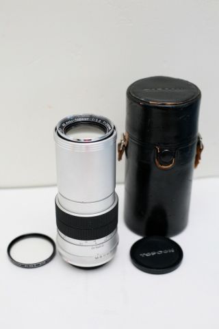 Topcon Re Auto Topcor 200mm F/5.  6 Telephoto Lens With Lens Caps,  Uv Filter,  Case