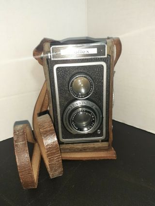 Zeiss Ikon Ikoflex Camera 1:3.  5 F=7.  5cm And Leather Case