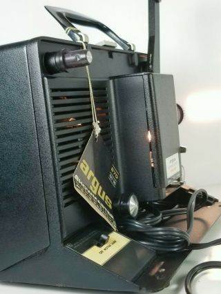 Vintage Argus Showmaster 870 Eight 8mm Movie Projector.  [please Read Discr]