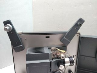 VINTAGE BELL and HOWELL AUTOLOAD Model 357B 8 PROJECTOR 2
