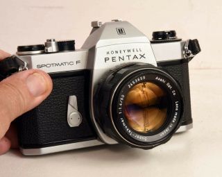 Pentax Spotmatic F 35mm Slr With Takumar 50mm F:1.  4 Lens