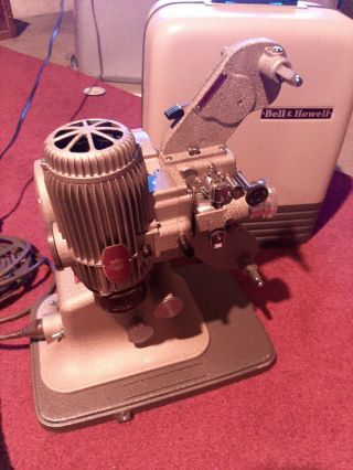 Vintage Bell & Howell Filmo Diplomat 16mm Film Projector W/ Case Model 173
