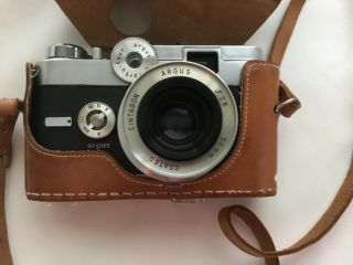 Vintage Argus C - Forty - Four C44 Camera W 50 Mm Coated Cintagon Lens Brown Leather