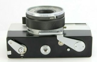 Vintage Ricoh RICOHMATIC 35,  35mm Rangefinder camera,  Ricoh Kominar 40mm 2.  8 3