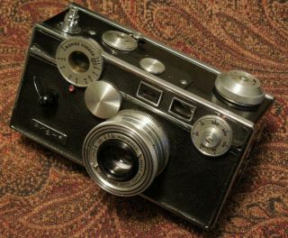 Vintage 1950 Argus C3 The Brick Range Finder Camera Leather Case 35mm Film 2