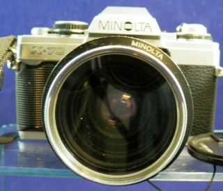 Minolta X - 70 35mm Film Camera W/ Md Zoom 35 - 70mm F:3.  5 Lens -