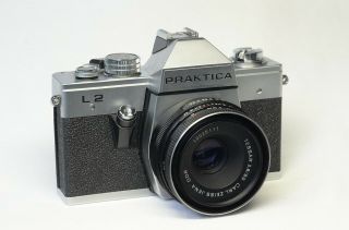 Praktica L2 SLR 35mm film camera w/ Carl Zeiss Jena DDR Tessar 50mm 2.  8 lens 2