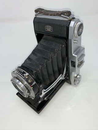 Zeiss Ikonta Prontor - Sv Folding Camera W/ Novar - Anastigmat 4.  5 / 105mm Lens