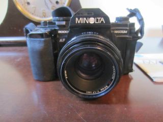 Minolta MAXXUM 9000 35mm Auto Focus SLR Camera w 1:1.  7 50mm AF Prime Lens,  MORE 3