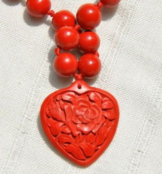 VINTAGE CHINESE CARVED HEART RED CINNABAR PENDANT NECKLACE,  25 INCH,  12 MM BEADS 3