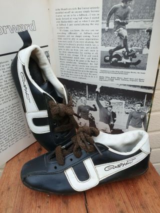 Vintage Sir Geoff Hurst Signed Printed England 1966 Football Boots Display /use