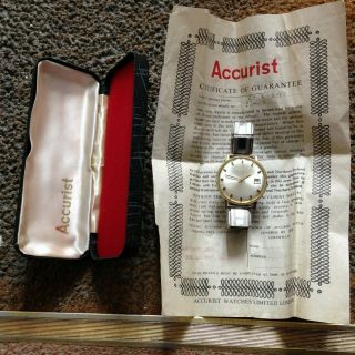 Vintage Accurist 234 21 Jewels Gents Wristwatch With Case