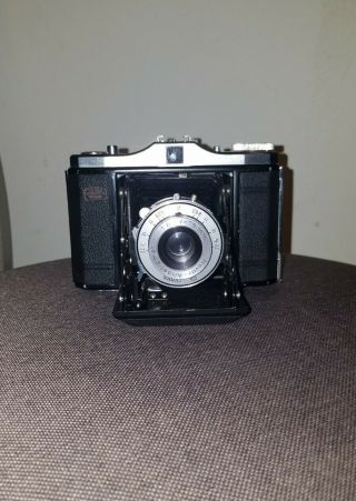 Vintage Zeiss Ikon Nettar Folding Camera 1:6.  3 75mm Lens