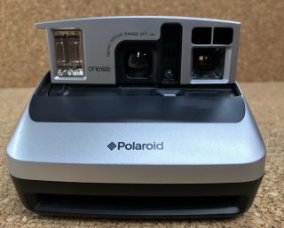 Polaroid One 600 Instant Camera 100mm With Built In Flash Good