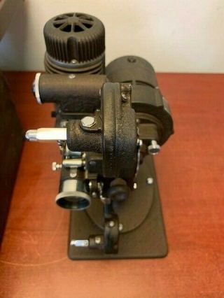 Vintage Bell & Howell Filmo Diplomat 16MM Projector W/ Case 2