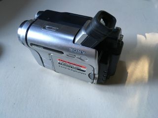 Sony Ccd - Trv138 Hi8 Camcorder But Needs Battery And Charger