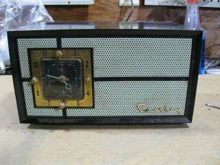 Vintage Crosley Clock Tube Radio