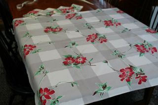 Vintage Cotton Kitchen Tablecloth Poppies On Gray 42x46 4 Napkins 16x16