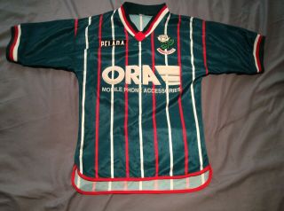 Vintage 90’s Barnsley Fc Away Football Shirt Pelada Child Size Kids 1995 1996