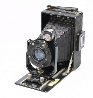 Zeiss Ikon Folding Box Camera,  10.  5cm F/4.  5 Lens