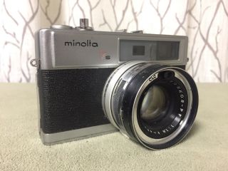 Vintage Minolta Hi - Matic 7s 35mm Film Camera