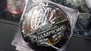 Corey Crawford Chicago Blackhawks Signed 2015 Stanley Cup Champs Logo Puck