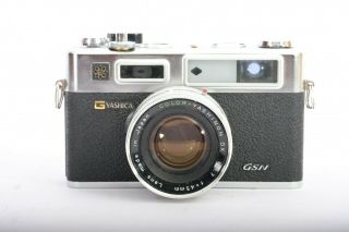 Vintage Yashica Electro 35 Gsn 35mm Rangefinder Camera As - Is / Repair