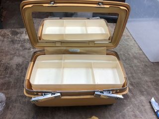 Vtg Samsonite Concord Train Case Makeup Cosmetic Yellow Gold Suitcase W Mirror
