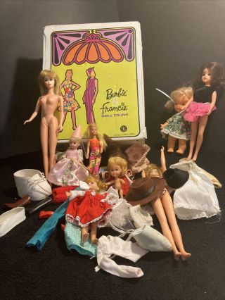1965 Barbie & Francie Doll Trunk With Mixed Dolls And
