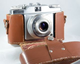Agfa Ansco Memar With Pronto Shutter And 45mm F/2.  8 Color - Apotar Lens,  With Case