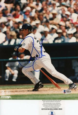 Larry Walker Hof Expos Rockies Signed Autographed 8x10 Glossy Photo Beckett Bas