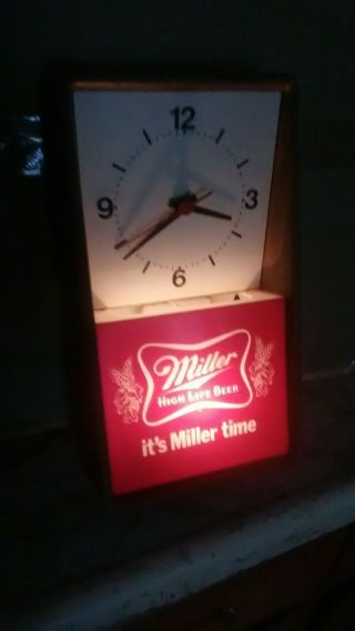 Vintage 1980 Miller Beer Clock/light Display