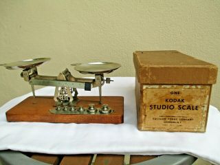 Vintage Eastman Kodak Studio Scale W/ Weights & Box For Photographic Purposes
