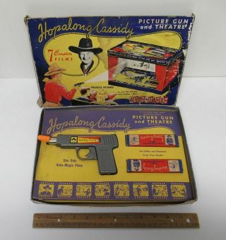 Vintage 1950s Hopalong Cassidy Movie Picture Gun Theatre Toy 492 Box Set Yz4078