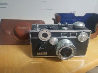 Vintage Argus C3 Brick Camera W/ Coated Cintar 3.  5 50mm & Chess United Extension