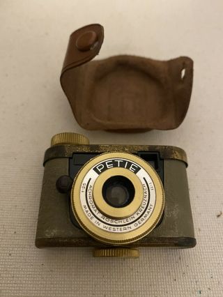 Petie Tuxi Kamera Gold 16mm Film Subminiature Camera Made In Western Germany.