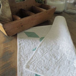 Last One.  French Star Vintage 30s Green & White Doll or Table QUILT 16x16 