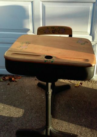 Vtg Wood School Desk American Seating Local Pick Up Only