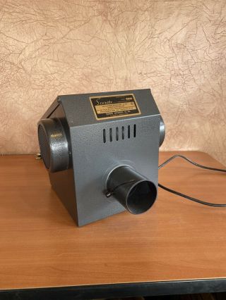 Vintage Seerite Opaque Projector Model No.  Tlp66
