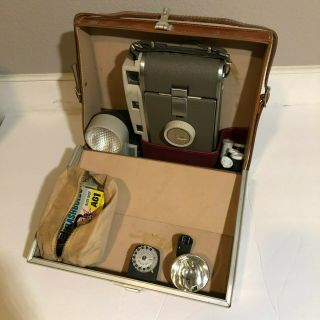 Polaroid Land Camera Model 800 With Accessories And Case
