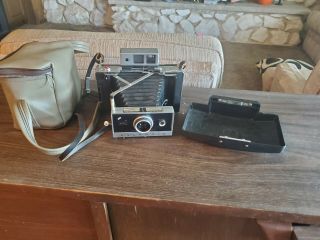 Vintage Polaroid Automatic 250 Land Camera,  Great Deal,  See Pictures Fast Ship