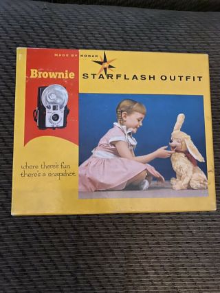 Vintage Kodak Brownie Starflash Flash Outfit Camera W/ Box No.  24t