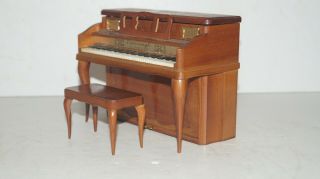 Vintage Usa Steinweigh 8 Transistor Td - W - 1 Wood Piano Radio With Bench -