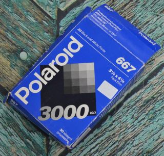 Polaroid 667 Iso 3000 Black & White Instant Pack Film,  10 Photos Expired 06/98