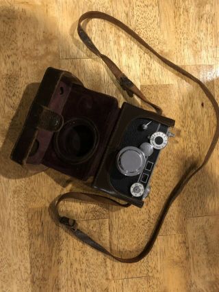 Vintage Argus 35mm Camera With F/3.  5 50mm Coated Cintar Lens & Field Case
