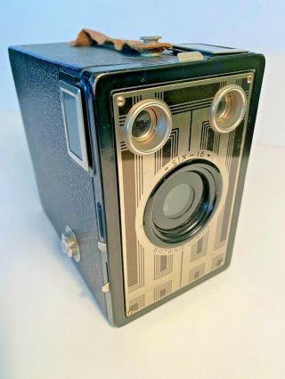 Vintage Kodak Six - 16 Brownie Junior Art Deco Style Box Camera