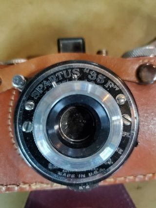 Vintage Spartus " 35f " Model 400 Bakelite Body 35mm Film Camera